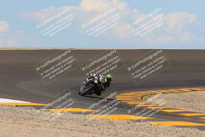 media/Sep-25-2022-CVMA (Sun) [[ee08ed6642]]/Race 8 Supersport Middleweight Shootout/